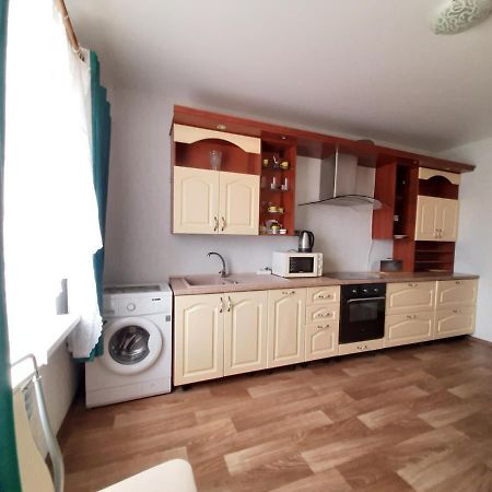 Appartamento 1 Комнатная На Позняках Kiev Esterno foto